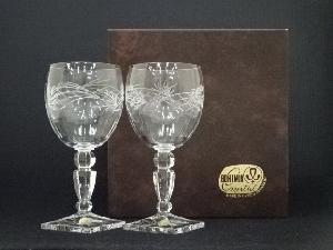 BOHEMIA　ボヘミアガラス　ワイングラスペア（箱付）